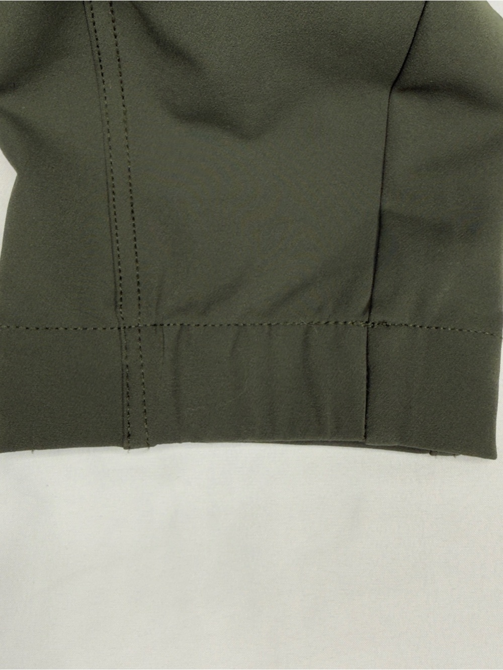 Athleta Endless High Rise Cargo  Pants in Aspen Olive Size 6 - Picture 15 of 15